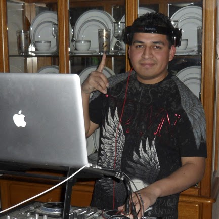 Henry Castillo Photo 37