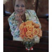 Doris Davies Photo 17