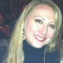 Jacqueline Redding Photo 17