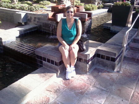 Kimberly Caldwell Photo 10