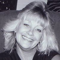 Bobbi Davis Photo 21