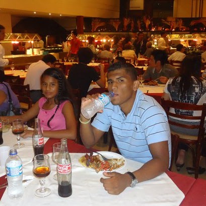 Eduardo Escobar Photo 36