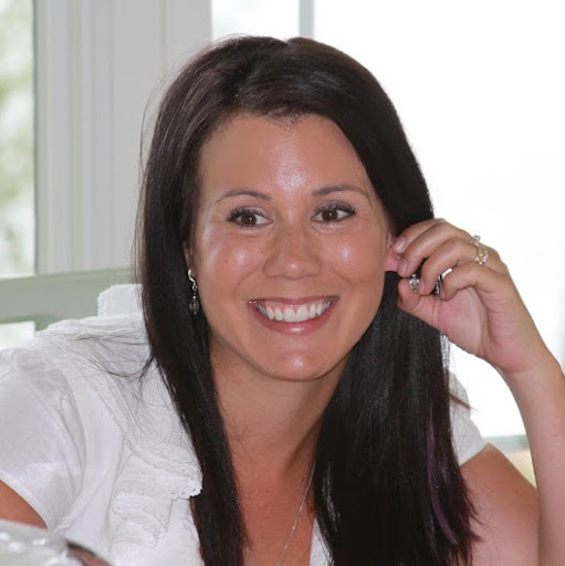 Jennifer Rau Photo 16