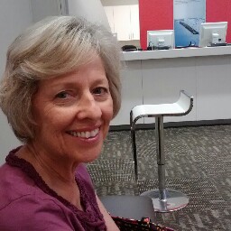 Elizabeth Ripley Photo 6