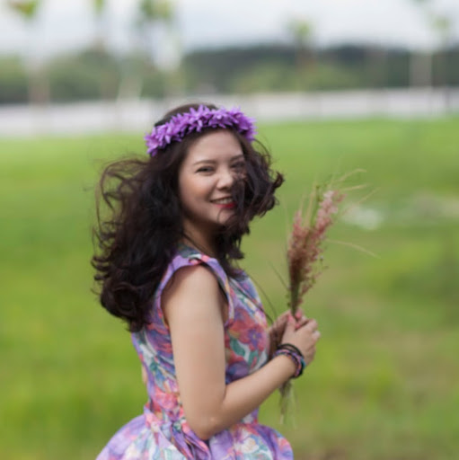 Oanh Tran Photo 30