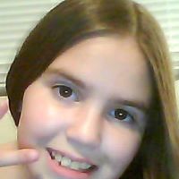 Cynthia Benitez Photo 17