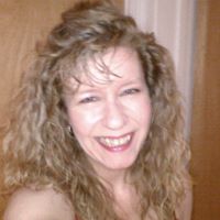 Sarah Mansell Photo 23