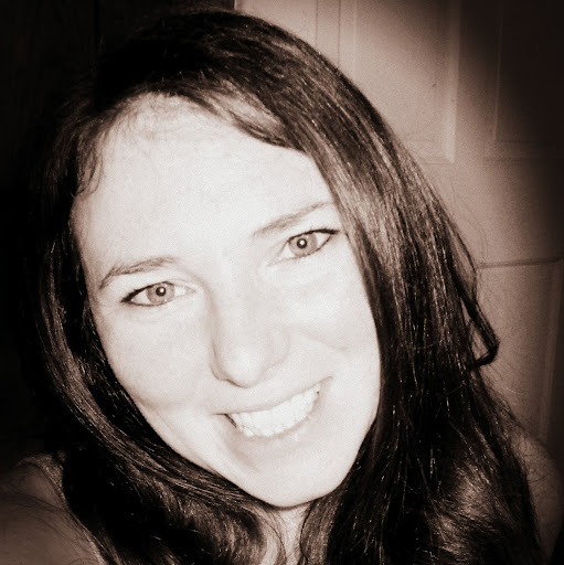 Julie Barnett Photo 11