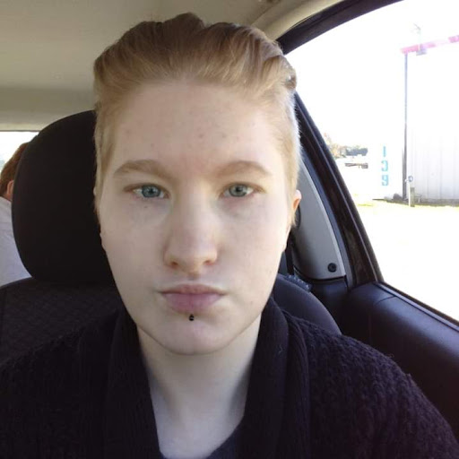 Samantha Price Photo 17