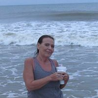 Dianne Bush Photo 10