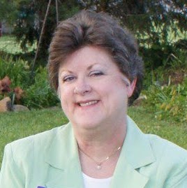Gail Campbell Photo 31
