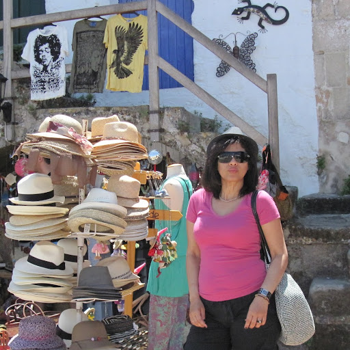 Carmen Varona Photo 2