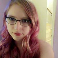 Amanda Leahy Photo 26