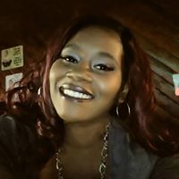 Alicia Thompson Photo 6