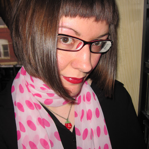 Nicole Taylor Photo 13
