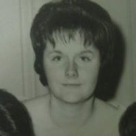 Elizabeth Czepiel Photo 5