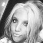 Heather Holliday Photo 17