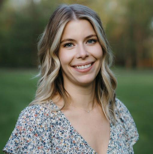 Allison Berg Photo 31