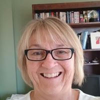 Karen Plummer Photo 17