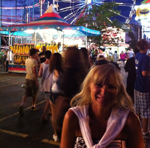 Michelle Starr Photo 20