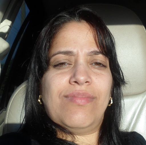 Lourdes Marin Photo 20