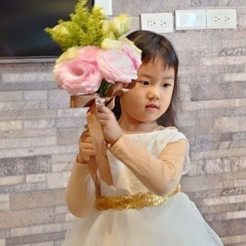 Sonia Lee Photo 19