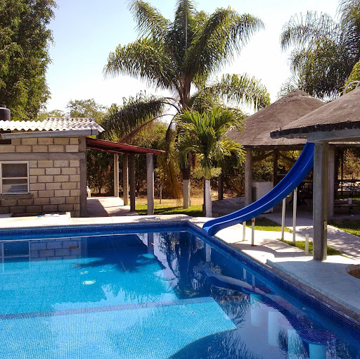 Genaro Luna Photo 26