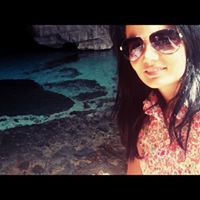 Roberta Reis Photo 15