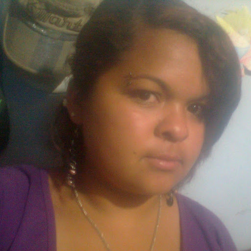 Alba Becerra Photo 5