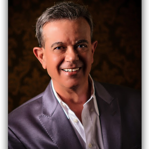 Christopher Stone Photo 46