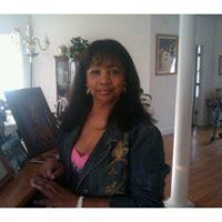 Carolyn Bradley Photo 5