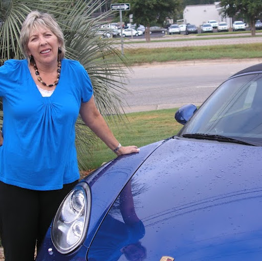 Debbie Mayfield Photo 19