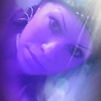 Valerie French Photo 34