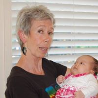 Catherine Lang Photo 10