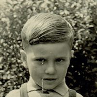 Robert Price Photo 10