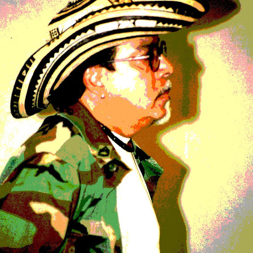 Daniel Angulo Photo 7