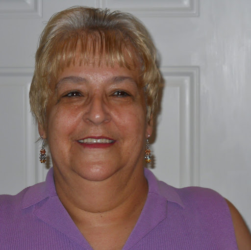 Laura Hochstetler Photo 4