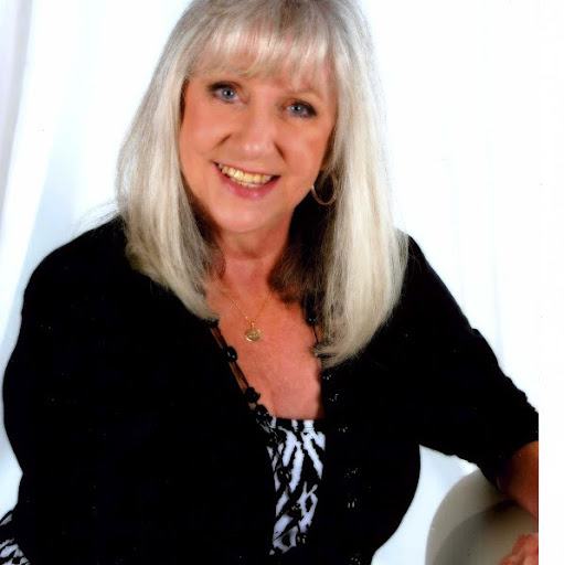 Freda Robbins Photo 10