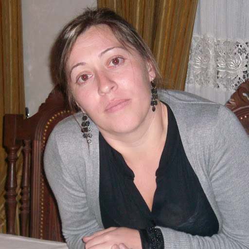 Alexandra Moura Photo 5