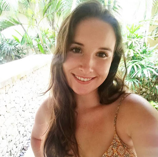 Jasmine Holt Photo 9