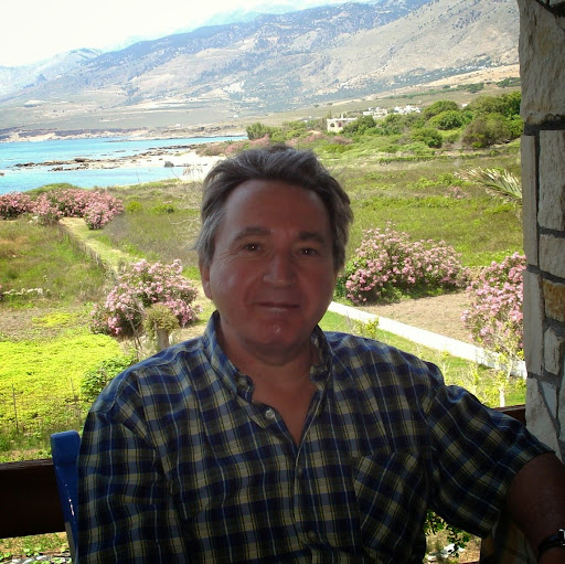 Robert Reichert Photo 45