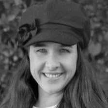 Joanne Hendricks Photo 25