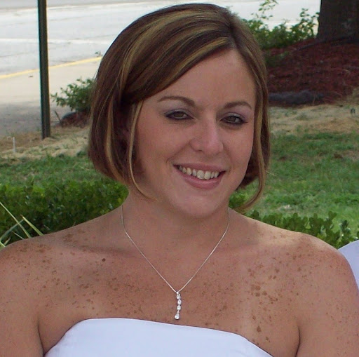 Holly Rhoades Photo 23
