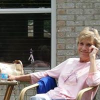 Kim Devine Photo 36