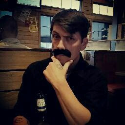 Daniel Compton Photo 31