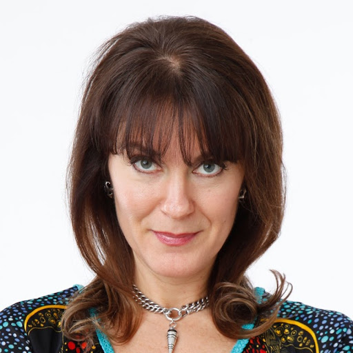 Julie Harvey Photo 31