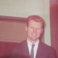Harold Hodge Photo 23
