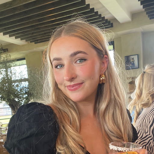 Alice Kemp Photo 28