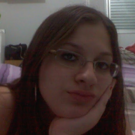 Bianca Garcia Photo 12