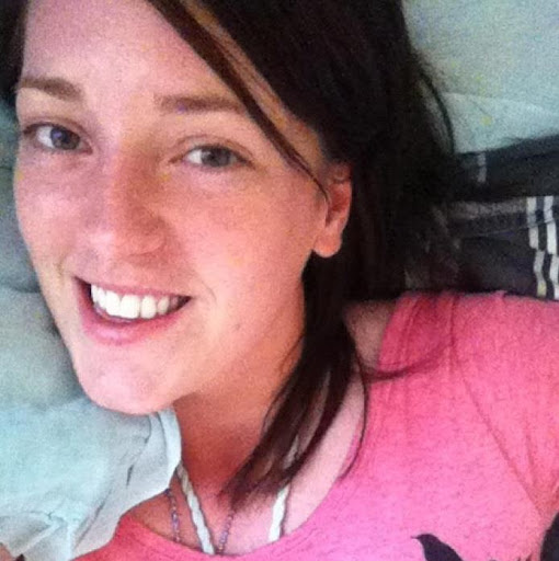 Veronica Hardy Photo 32